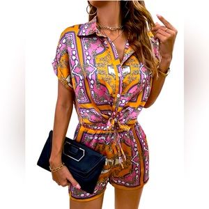 SHEIN Matching summer set. Shorts&Shirt.